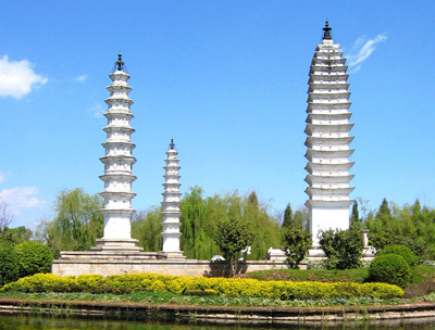 Три Пагоды Храма Чуншэн 